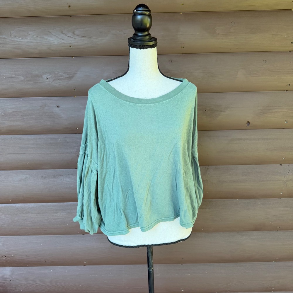 We The Free Top Women Small Green Oversized Cropped Balloon Sleeve Cotton Shirt